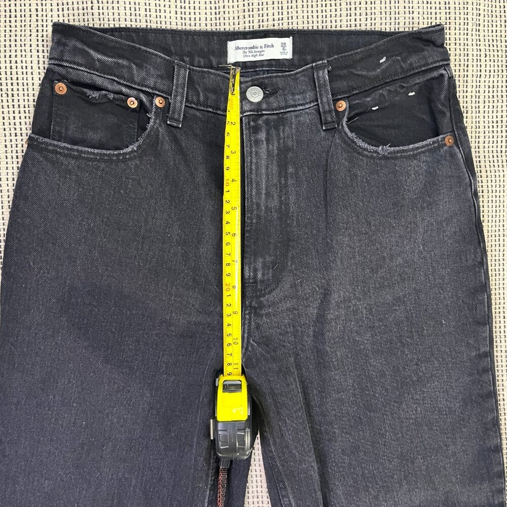 Abercrombie & Fitch 90s Straight Jeans Ultra High Rise - Black -  Size 28 - Picture 7 of 9